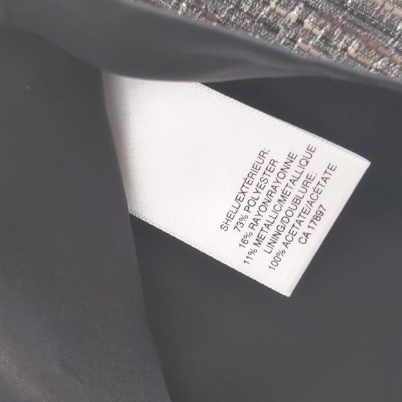 Banana Republic mini skirt - Picture 12 of 13